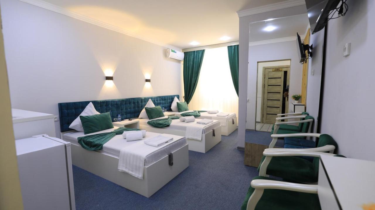Sharq Hotel Urgench Exterior foto